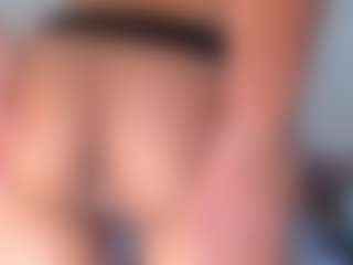 CataleyaBianchi's Live Sex Cam Show