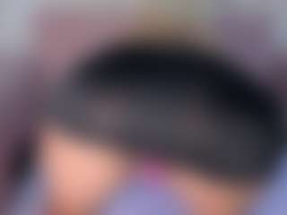 Live cam show with CataleyaBianchi - Oil on ObeyMaria