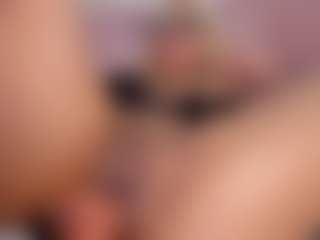 CataleyaBianchi's Live Sex Cam Show