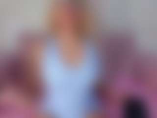 Live cam show with CataleyaBianchi - Girlnextdoor on Camsoda