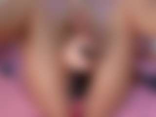 CataleyaBianchi's Live Sex Cam Show