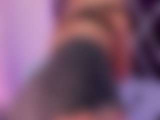 CataleyaBianchi's Live Sex Cam Show