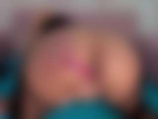 Show en direct avec CataleyaBianchi - Fingering Latina sur Camsoda | colombia