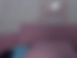 CataleyaBianchi's Live Sex Cam Show