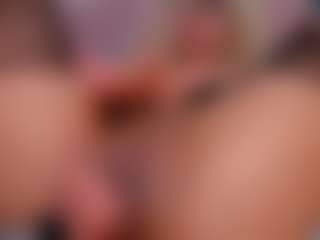 CataleyaBianchi's Live Sex Cam Show