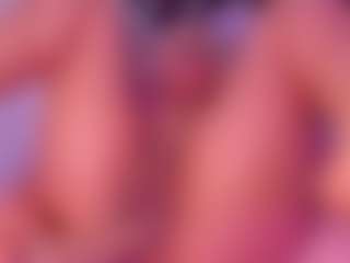CataleyaBianchi's Live Sex Cam Show
