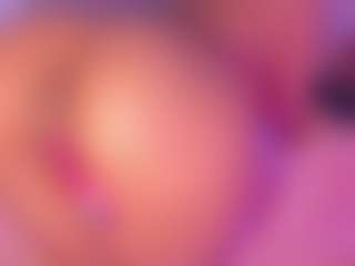 CataleyaBianchi's Live Sex Cam Show