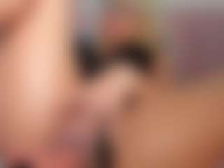 Live cam show with CataleyaBianchi - Squirt on Milfs Live