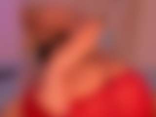 Live cam show with CataleyaBianchi - Pov on AdultVida.com