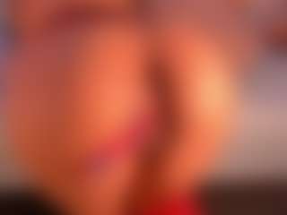 CataleyaBianchi's Live Sex Cam Show
