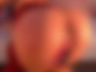 CataleyaBianchi's Live Sex Cam Show