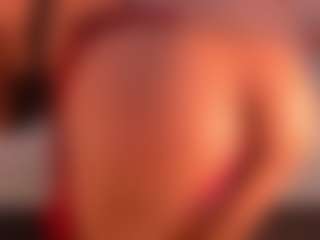 CataleyaBianchi's Live Sex Cam Show