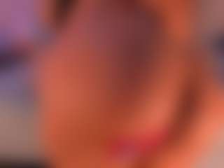 CataleyaBianchi's Live Sex Cam Show