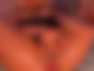 CataleyaBianchi's Live Sex Cam Show