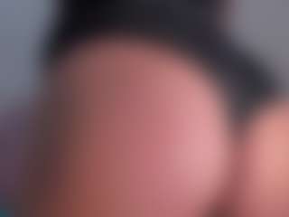 Live cam show with CataleyaBianchi - Big Ass on studioflirtlive.com