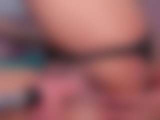 CataleyaBianchi's Live Sex Cam Show