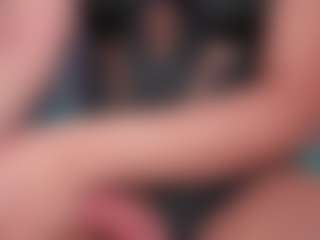 CataleyaBianchi's Live Sex Cam Show