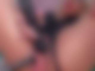CataleyaBianchi's Live Sex Cam Show