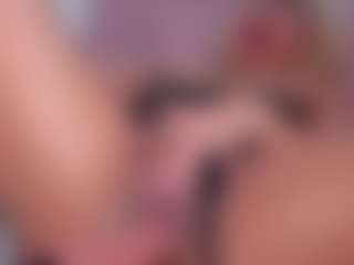 CataleyaBianchi's Live Sex Cam Show