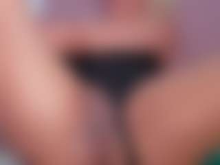 CataleyaBianchi's Live Sex Cam Show