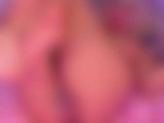 CataleyaBianchi's Live Sex Cam Show