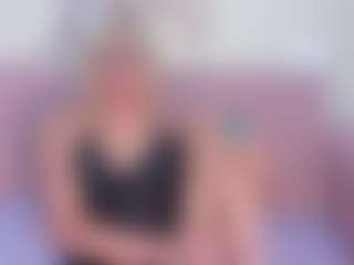 Live cam show with CataleyaBianchi - Fingerass on SinfulBabes