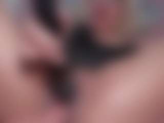 CataleyaBianchi's Live Sex Cam Show
