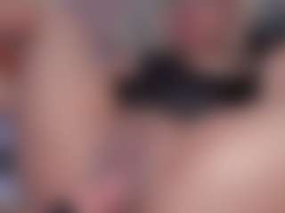 CataleyaBianchi's Live Sex Cam Show