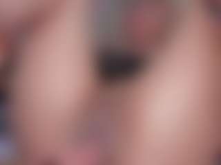 CataleyaBianchi's Live Sex Cam Show