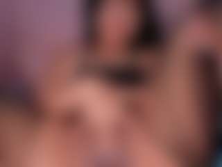 CataleyaBianchi's Live Sex Cam Show