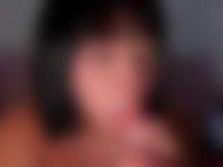 CataleyaBianchi's Live Sex Cam Show