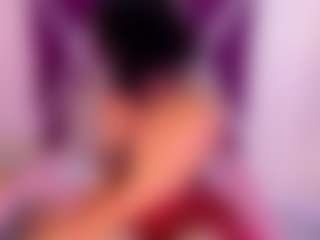 Live cam show with CataleyaBianchi - Oil on Camsoda