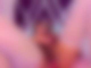 CataleyaBianchi's Live Sex Cam Show