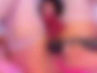CataleyaBianchi's Live Sex Cam Show