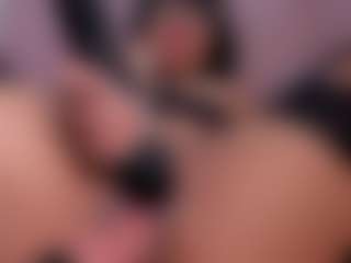 CataleyaBianchi's Live Sex Cam Show