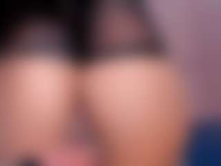 CataleyaBianchi's Live Sex Cam Show