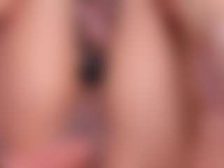 CataleyaBianchi's Live Sex Cam Show