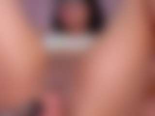 CataleyaBianchi's Live Sex Cam Show