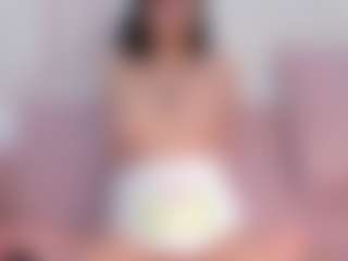 CataleyaBianchi's Live Sex Cam Show