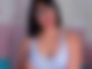 CataleyaBianchi's Live Sex Cam Show