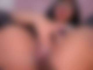 CataleyaBianchi's Live Sex Cam Show