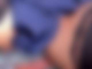 CataleyaBianchi's Live Sex Cam Show