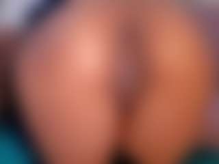 CataleyaBianchi's Live Sex Cam Show