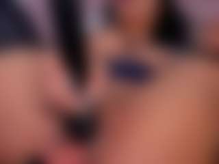 CataleyaBianchi's Live Sex Cam Show
