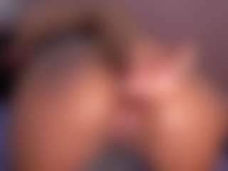 CataleyaBianchi's Live Sex Cam Show