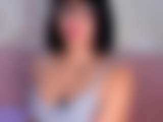 CataleyaBianchi's Live Sex Cam Show