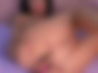 CataleyaBianchi's Live Sex Cam Show