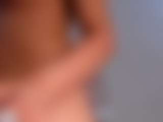 CataleyaBianchi's Live Sex Cam Show