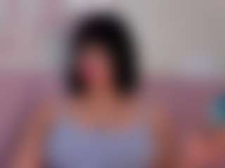 CataleyaBianchi's Live Sex Cam Show