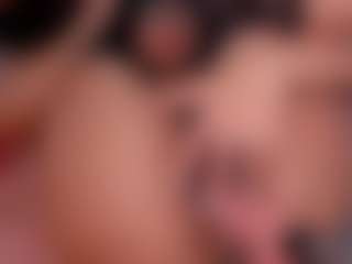 CataleyaBianchi's Live Sex Cam Show